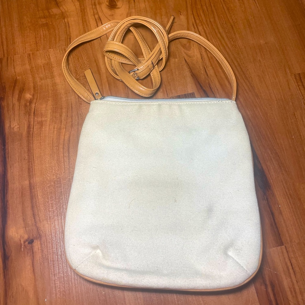 NAUTICA Montauk Crossbody Purse - Picture 2 of 10